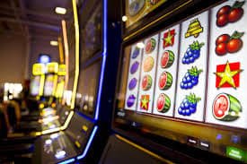 Live roulette player interface showing balance and bet slip